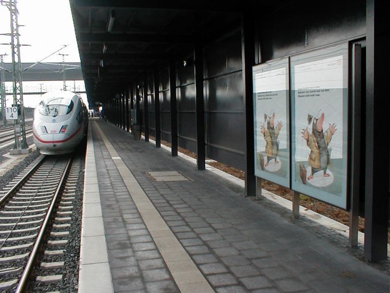 Bf Limburg-Süd, Bstg., Gleis 1, 4. Sto.