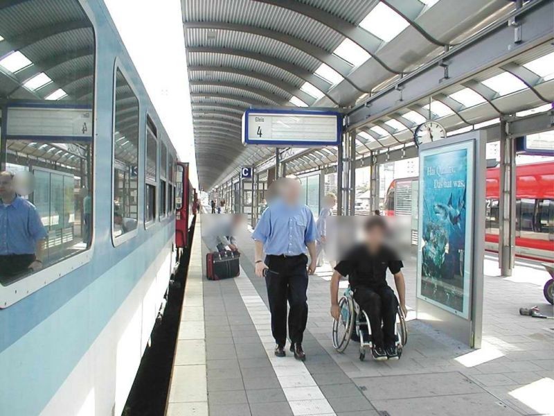 Hbf, Bstg., Gleis 4,2 . Sto., (Einzel-CLP)