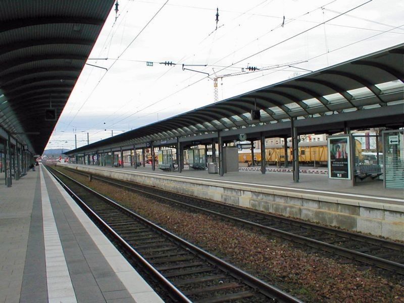 Hbf, Bstg., Gleis 3 ,4. Sto.