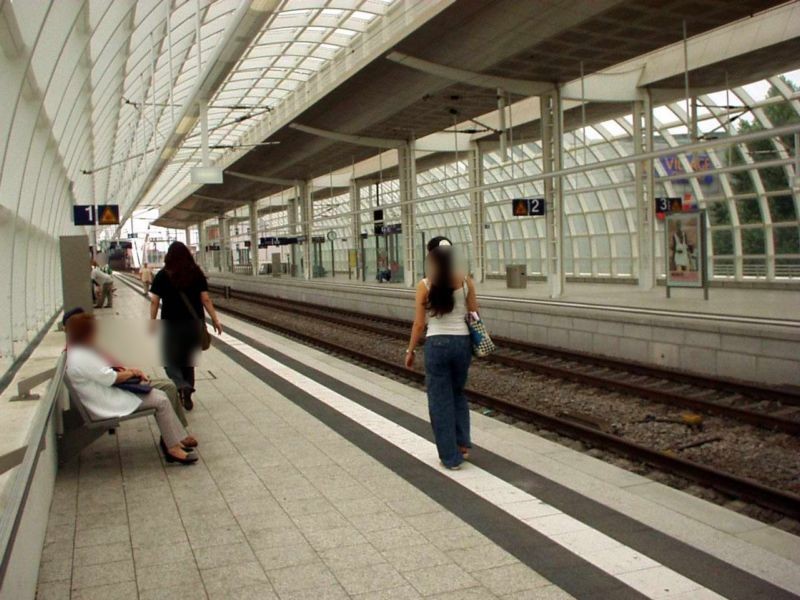 S-Bf-Mitte, Bstg., Gleis 2