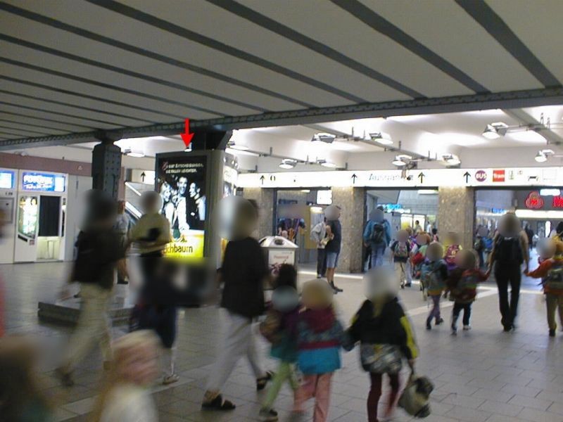 Hbf, Passage, Nh. Aufgang Gl. 101/102, Südseite