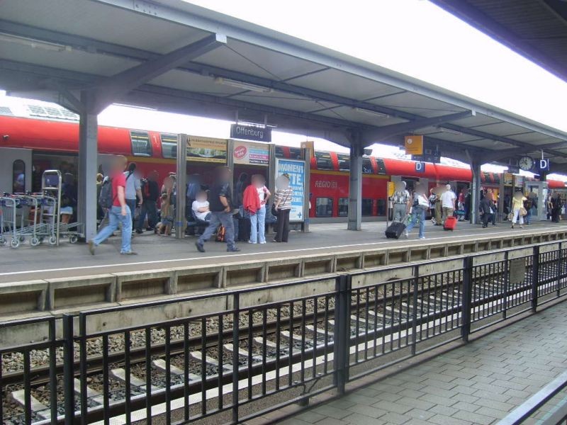 Hbf, Bstg., Gleis 1, 2. Sto.