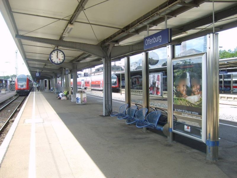 Hbf, Bstg., Gleis 4, 2. Sto.
