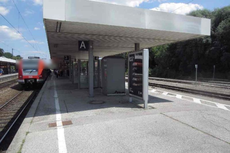 S-Bf Freising, Bstg., Gl. 3, 2. Sto.