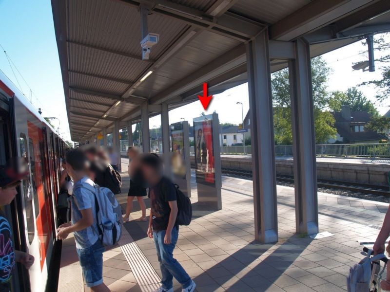 S-Bf Oberschleißheim, Bstg., Gl. 1, 2. Sto.