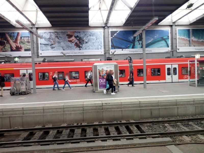 Hbf, Bstg., Gl. 15,Automat