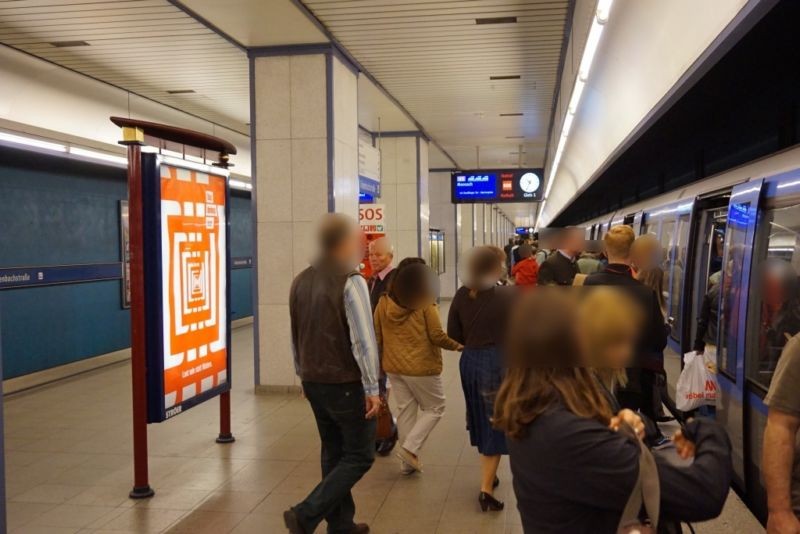 Aidenbachstr./U-Bahnsteig Gleis 1, 1. Sto.