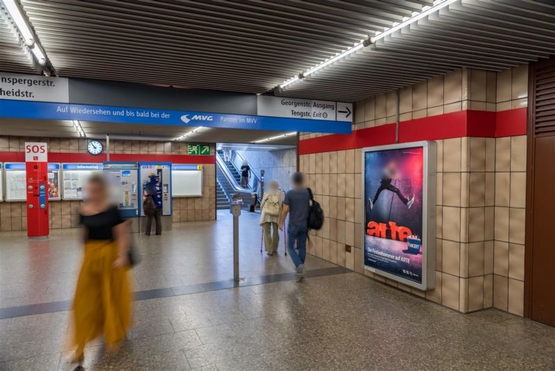 Josephsplatz Ri. Abg. U2/U8 links