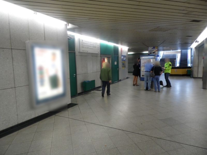 Forstenrieder Allee/Westkopf Durchg. 2