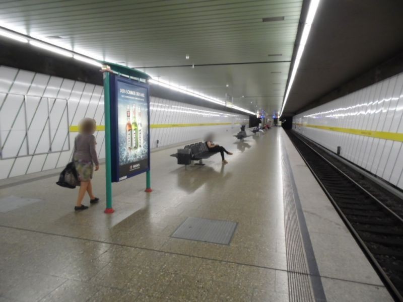 Friedenheimer Str./U-Bahnsteig/Süd