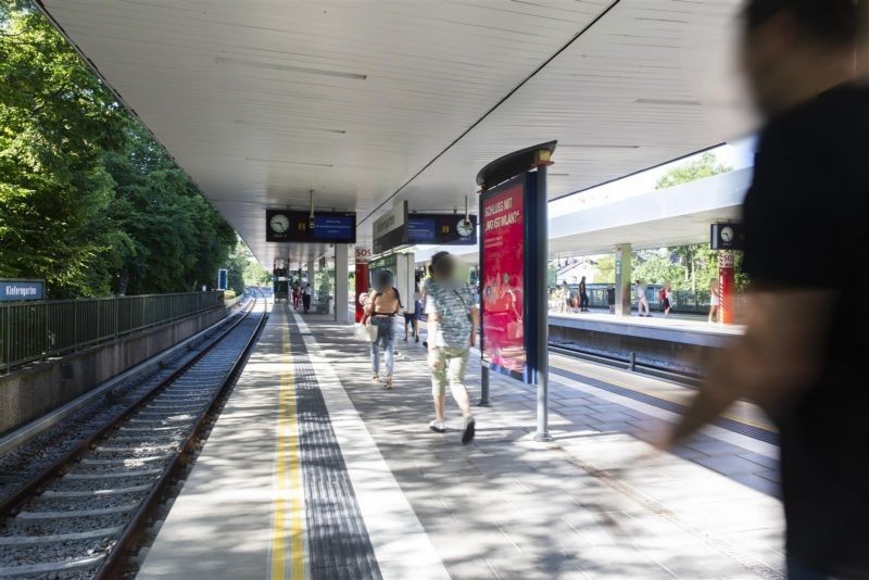 Kieferngarten/Nord/U-Bahnsteig Gl.3