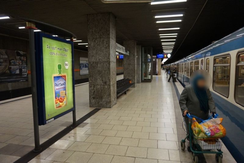 Bonner Platz/U-Bahnsteig Gleis 1, 1. Sto.