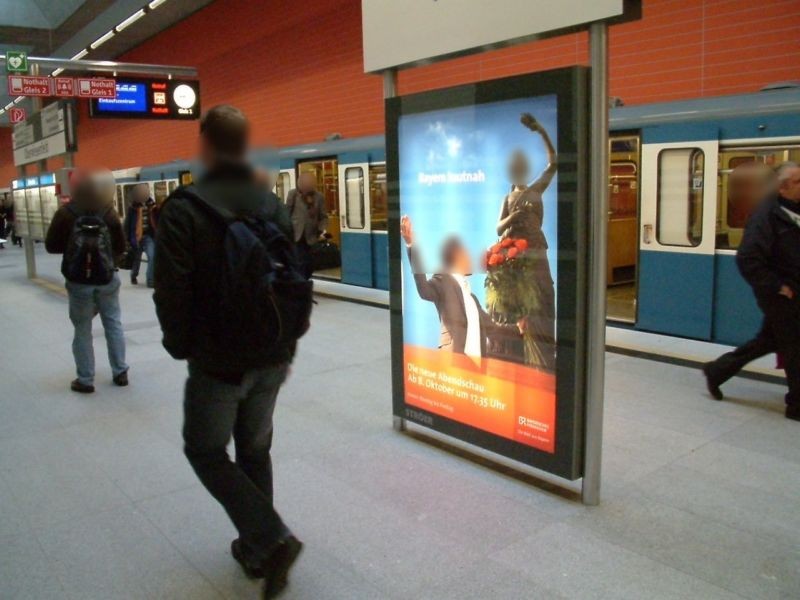 Oberwiesenfeld/ U-Bahnhof Bahnsteig Ost Gleis 2