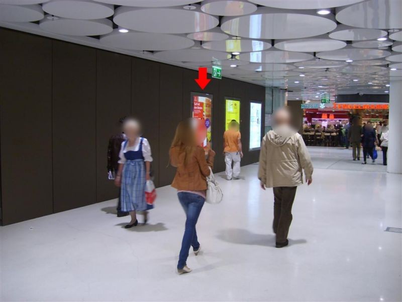 Karlsplatz/Stachus 1 UG. C-Passage Sto. 3
