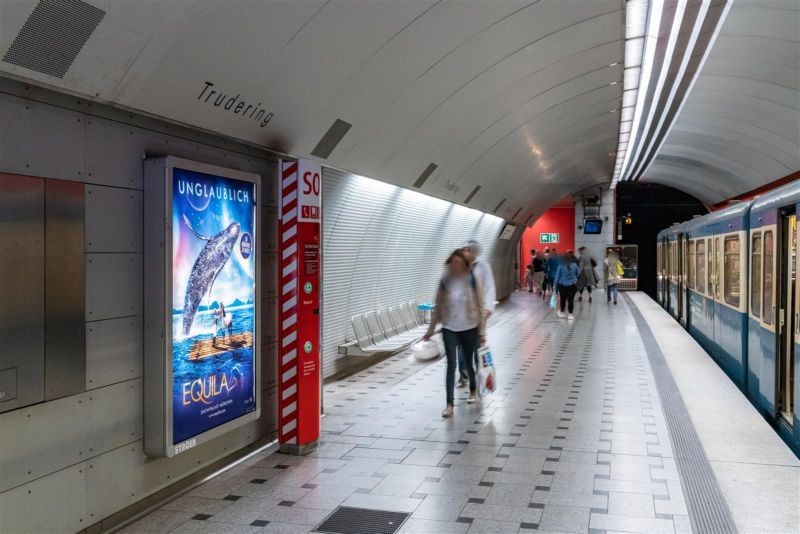 Trudering/Bahnsteig Gleis 2, 2.Sto.