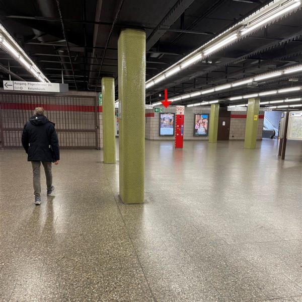 Kolumbusplatz UG1 Südseite Entenbachstr. Sto.1