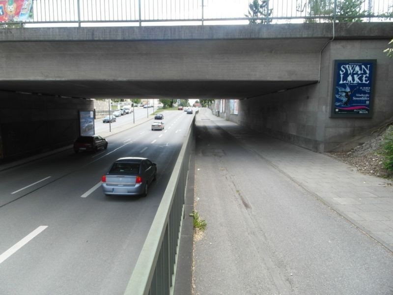 Schleißheimer Str./DB-Brücke sew. mi. re.
