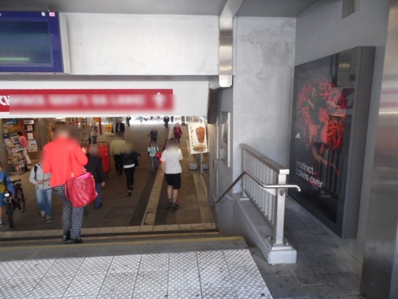 Bf Pasing, Ufg. li. Ausg. August-Exter-Str.