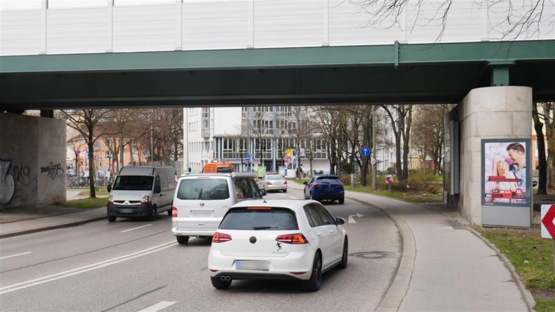 Humboldstr./ Giesinger DB Brücke sew. rechts