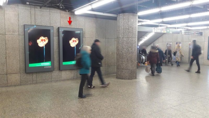 U-Bf Hbf, Zw-Eb. mi. Aufg. Ri. Karstadt re