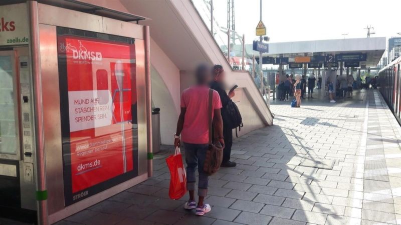 S-Bf Hackerbrücke Gleis 2, Automat