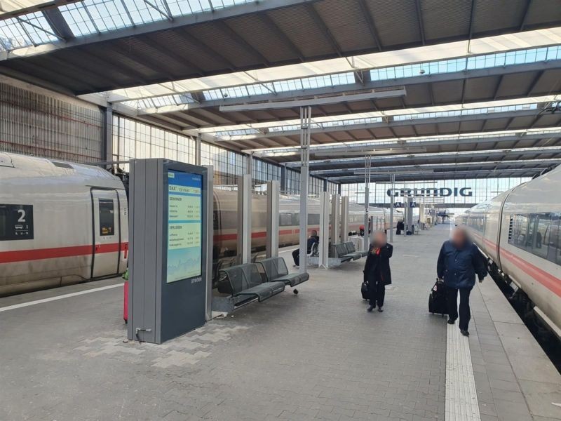 Hbf, Bstg. Gleis 15, Abschnitt A