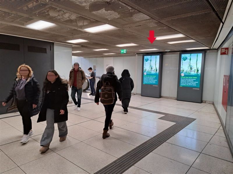 Hbf, VTE, Ausg. Pfefferstr., li. Sto. - 01