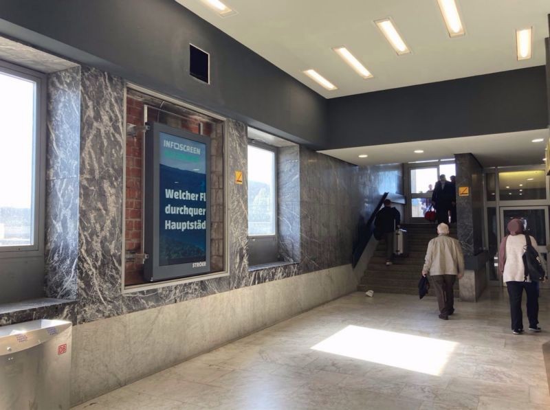 S-Bf Donnersbergerbr., Ausg. Nord, Sto. li. mi.