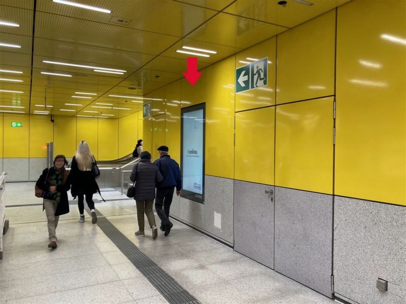 U-Bf Sendl.Tor, Sto. 10 im Sperrengesch.