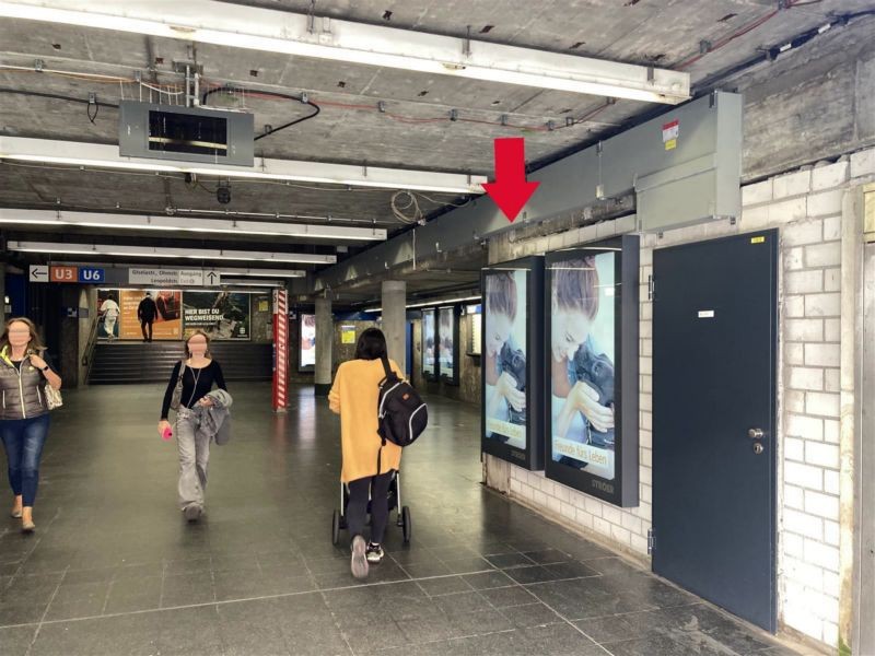 U-Bf Giselastr. Süd, Ausg. Universität, li. Sto.