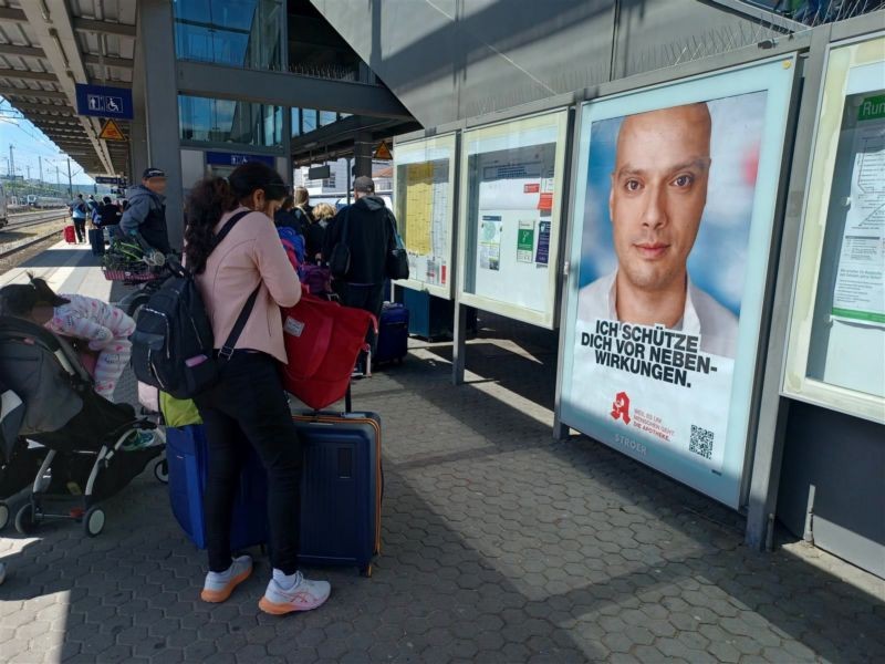 Hbf, Bstg., Gleis 8, 2. Sto.