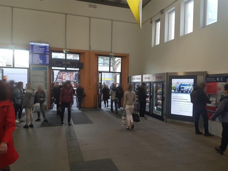 Hbf, südl. EH, im Zölls-Automat integriert