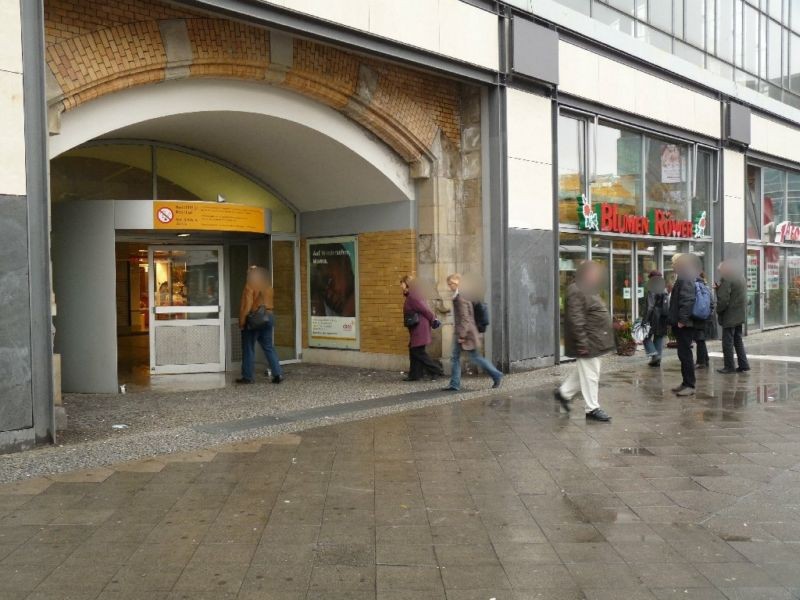 S-Bf Alexanderpl.,EG,Mi.Durchg.Ausg.FS-Turm, 1.Sto