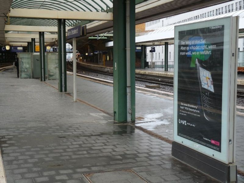 Bf Ostbahnhof, Gl. 3, Abs. B, 3. Sto.