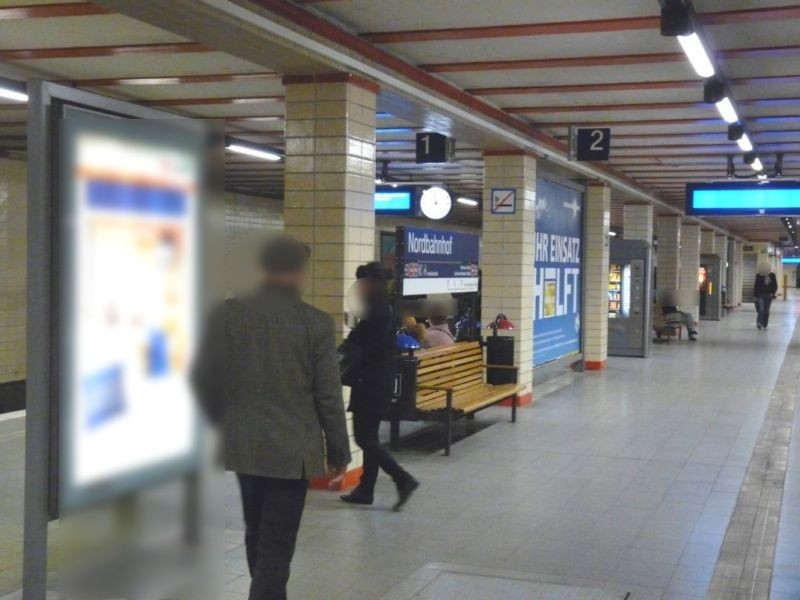 S-Bf Nordbahnhof, Bstg., Se. Gleis 2, 1. Sto.