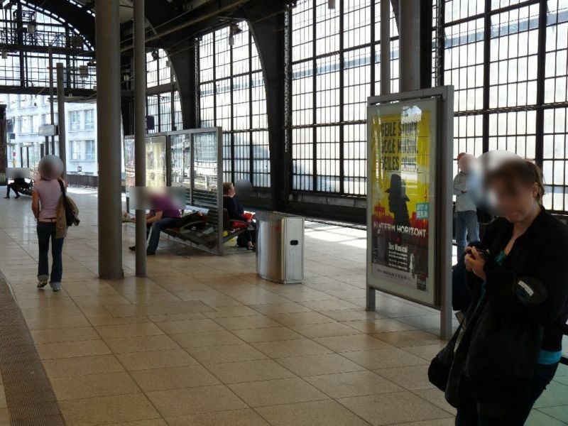 S-Bf Friedrichstr.,Regio-Bstg.,Gl. 2, 1. Sto.