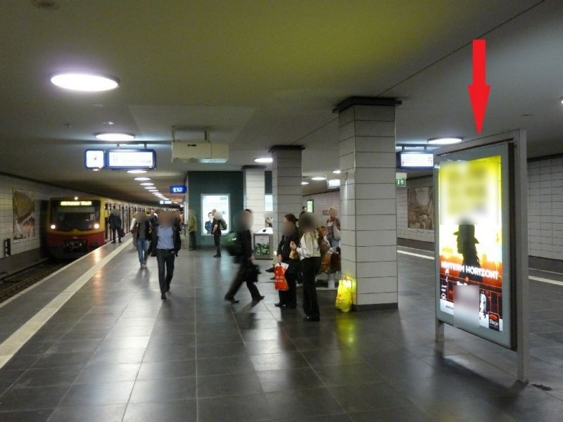 S-Bf Friedrichstr., Bstg. Gl. 11, 4. Sto.