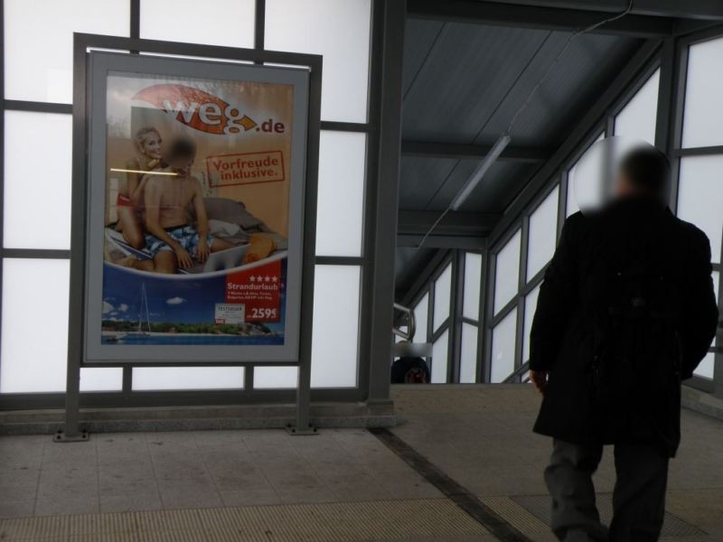 S-Bf Julius-Leber-Brücke, Halle Nord, Ri.Potsd.Pl.