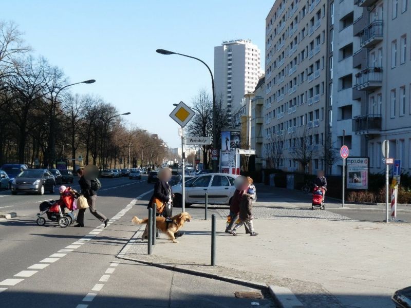 Friedenstr. 8/Weinstr. 32