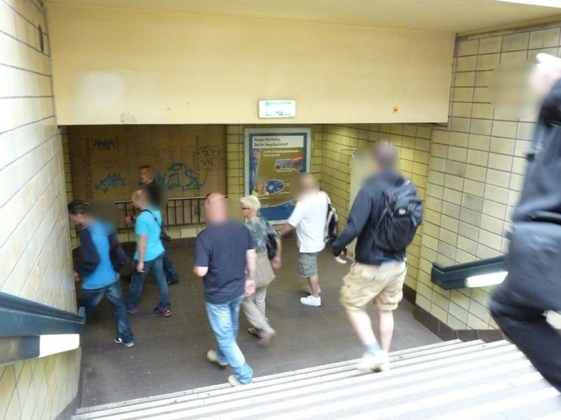 S-Bf Zoolog. Garten, Zw.-Podest, S-Bahn Abgang