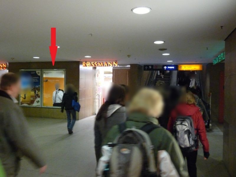 S-Bf Alexanderpl,UG, Durchg. neb. Rossmann, 4.Sto.