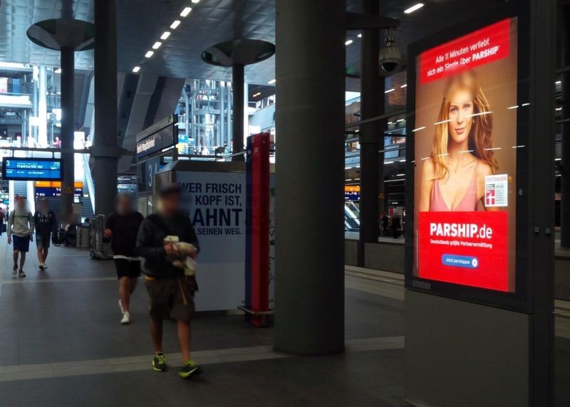 Hbf, Ebene-2, Bstg., Gl. 3, 4. Sto.