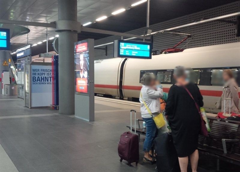 Hbf, Ebene-2, Bstg., Gl. 7, 5. Sto.