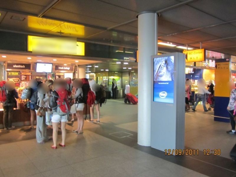 Hbf, Ebene +/-0,westliche Passage,1 Sicht Süd