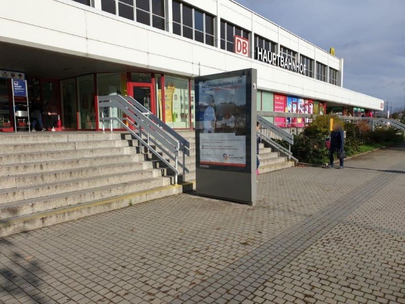 Hbf, Vpl. Haupteing., 1.Sto., Si. PP