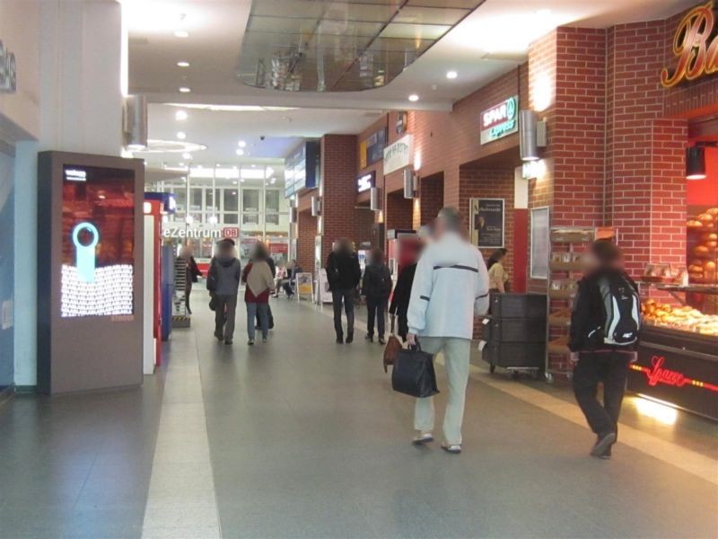 Hbf, EH, Ausgang Nord, geg. Service Point