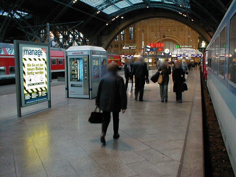 Hbf, Bstg., Gl. 18, 2.Sto.