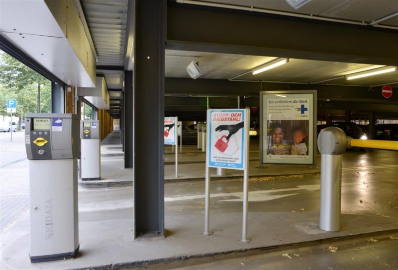 PH Zoo/ Pfaffendorfer Str. 29/ Parthenstr.Einfahrt