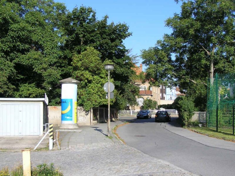 Bertolt-Brecht-Str./Post/Kaufhalle