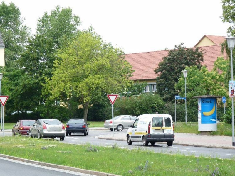 Straße der Republik/Kreisgericht